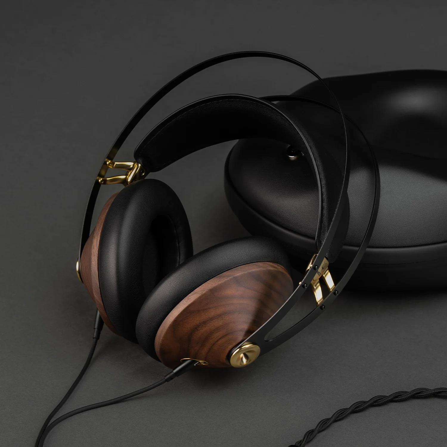 99 CLASSICS (2ND GEN) - Image 4
